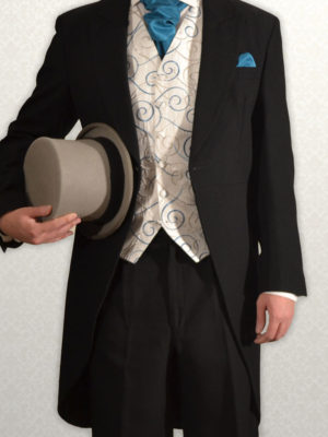 Black Lightweight Tails